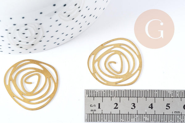 Pendentif Fleur Rose ajourée laiton brute 32mm, x1 (G8770)