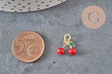 Pendentif cerise doré émaillé rouge laiton doré 18K 11mm,x1 (G8582)