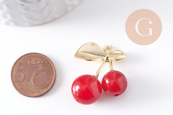Pendentif cerise laiton doré résine rouge 33mm, x1 (G10339)