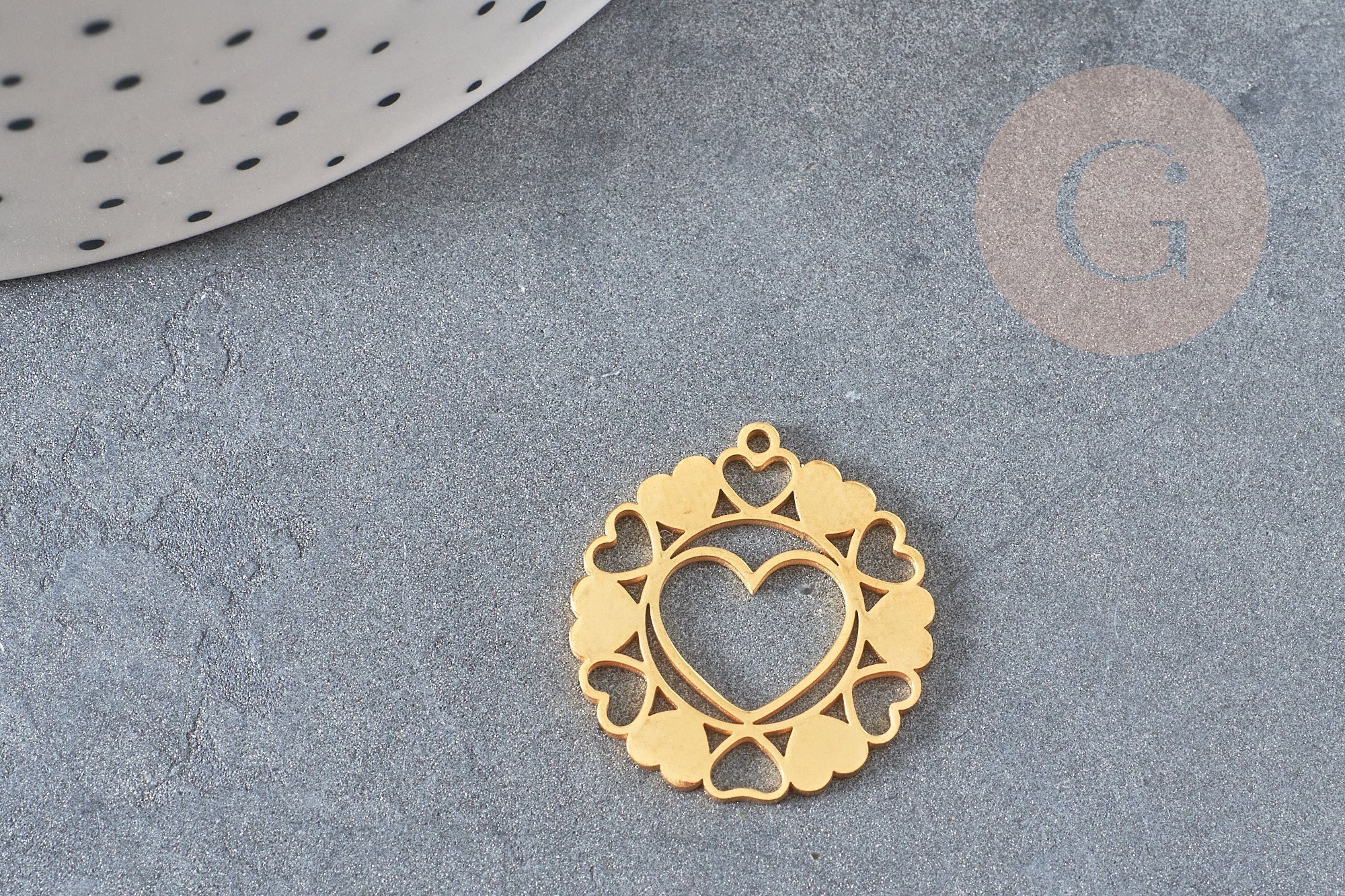 Pendentif coeur évidé acier 201 doré inoxydable 21mm, x1 (G4829)