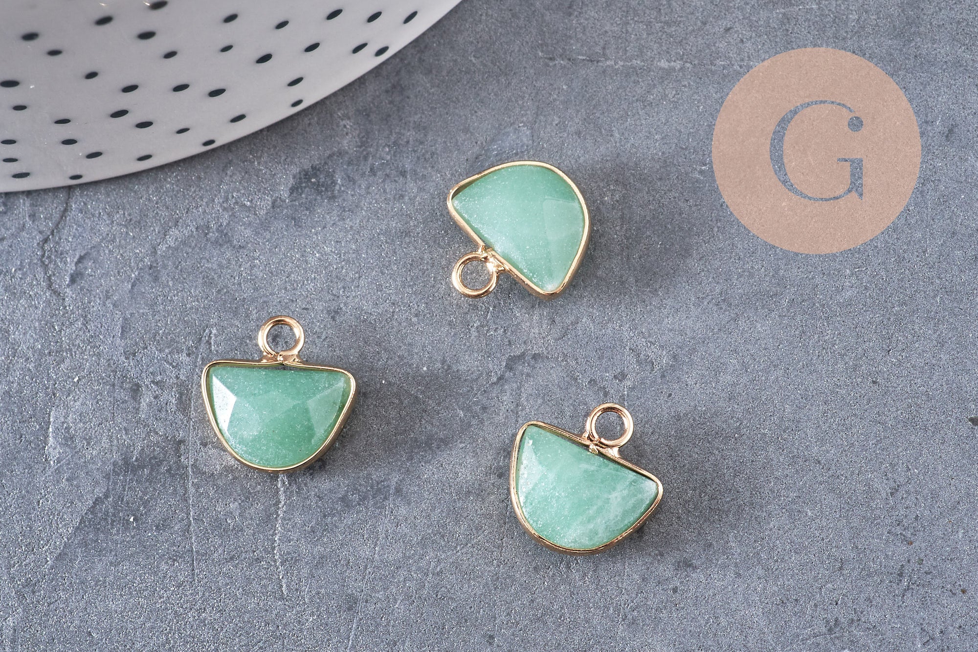 Pendentif demi-lune aventurine naturelle,création bijoux,13.5mm X1 (G2883)