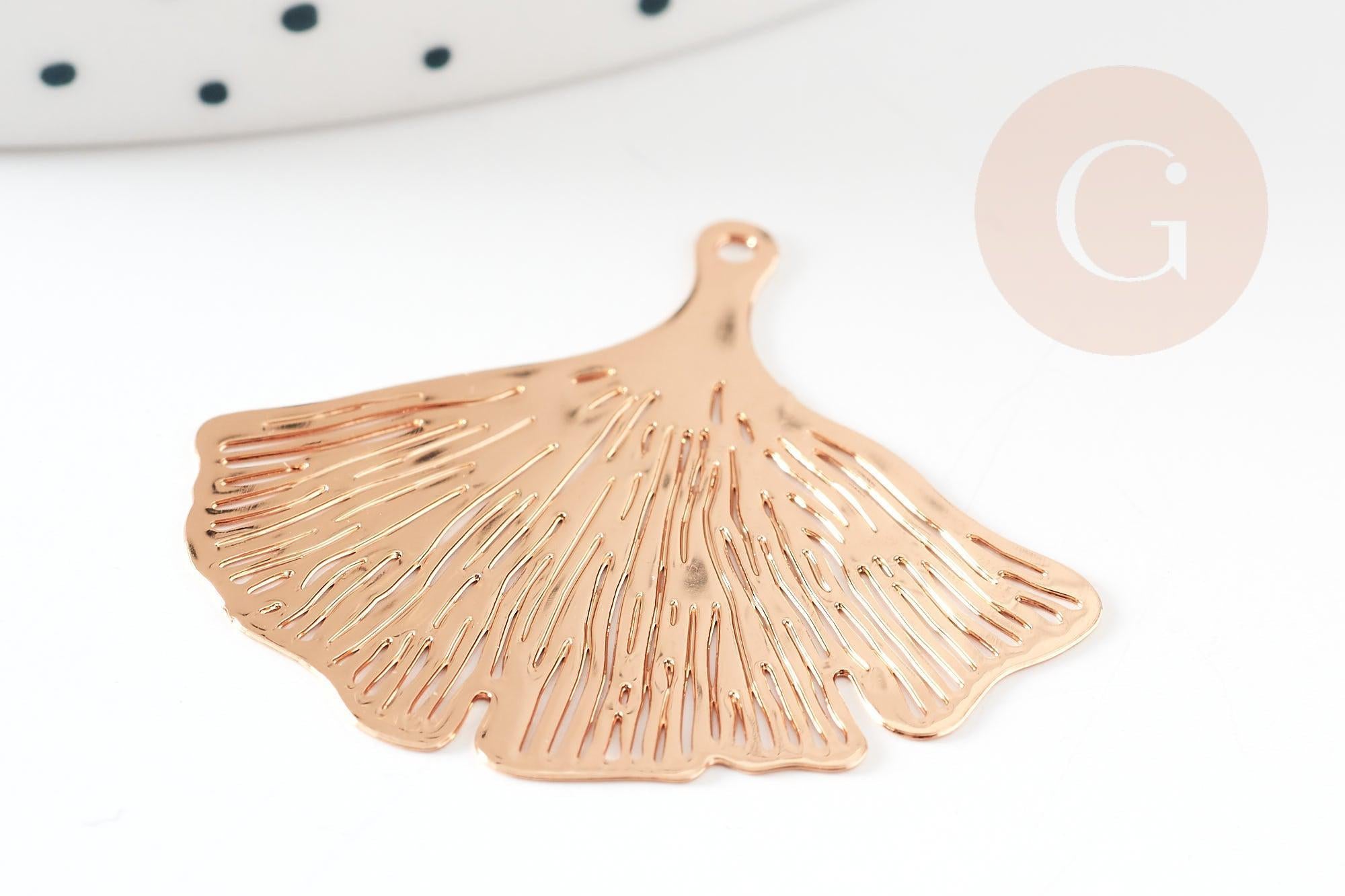 Pendentif estampe filigrane feuille gingko laiton doré 30x33mm, Pendentif très fin et léger, x2 (G4440)