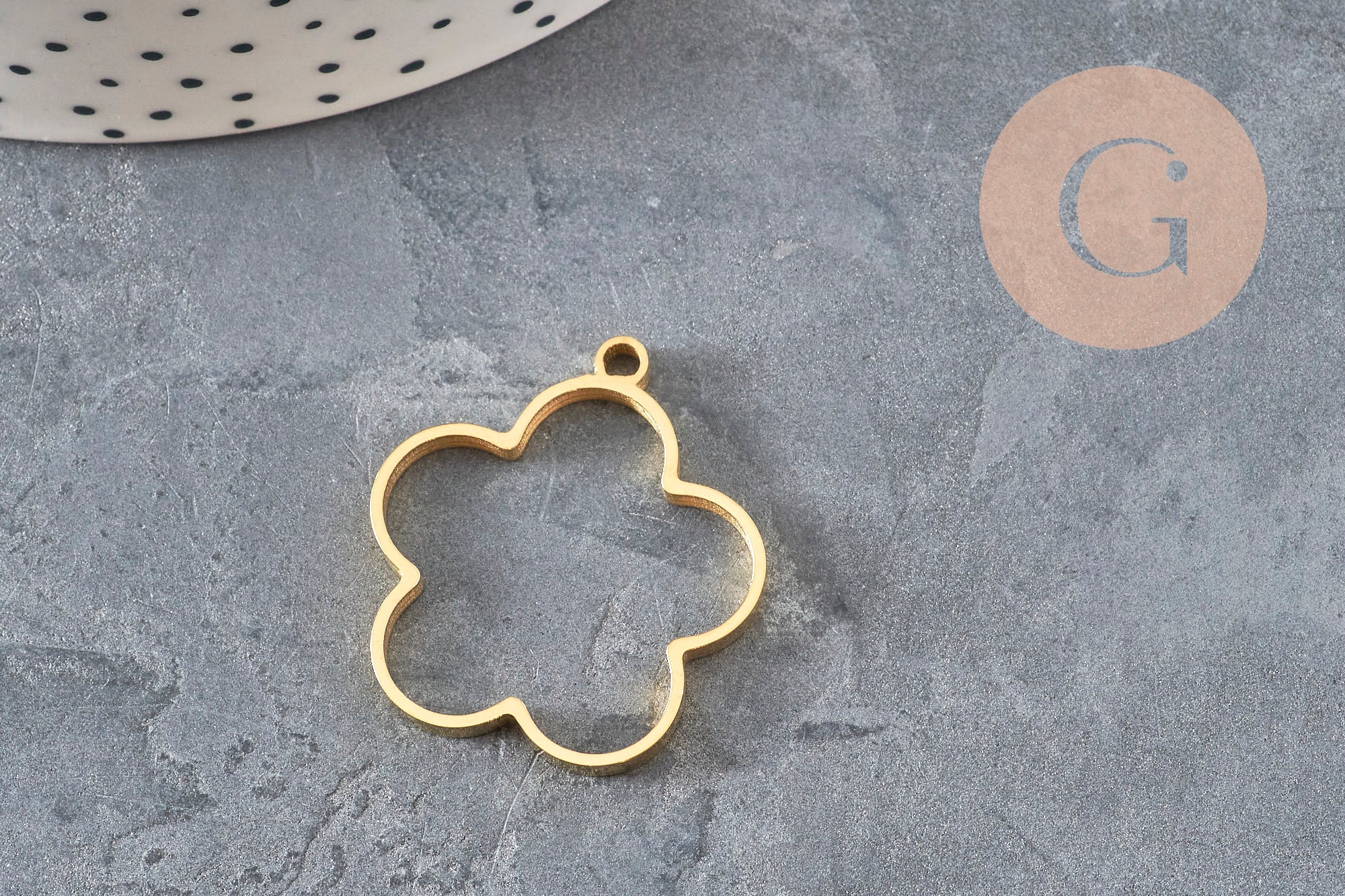 Pendentif fleur acier 304 inoxydable doré sans fond 22.5mm, x1 (G11247)