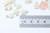 Pendentif fleur zamac doré émail blanc 12mm,pendentif doré pour création de bijoux, x5 (G6088)