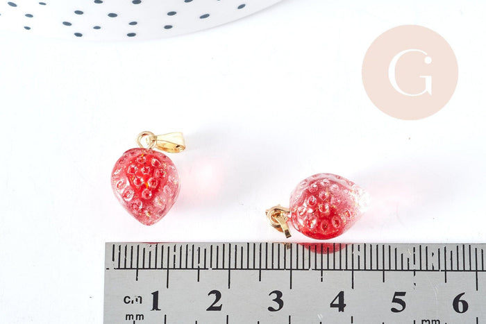 Pendentif fraise fruit rouge laiton doré 18mm,pendentif fruit verre,15-19mm, x1 (G8488)