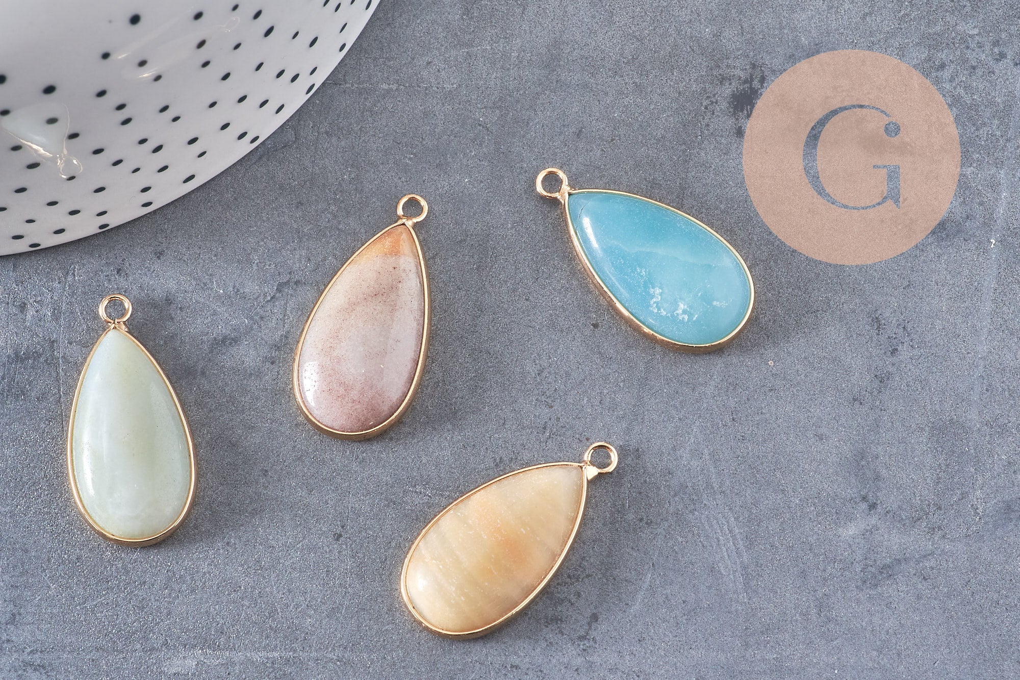 Pendentif goutte amazonite naturelle laiton doré 33mm, x1 (G1471)