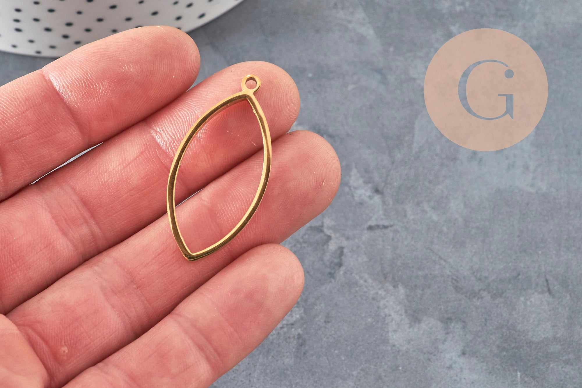 Oblong Teardrop Pendant, 304 Stainless Steel, IP Gold Plated, Open Back, 38mm, x1 (G11252)