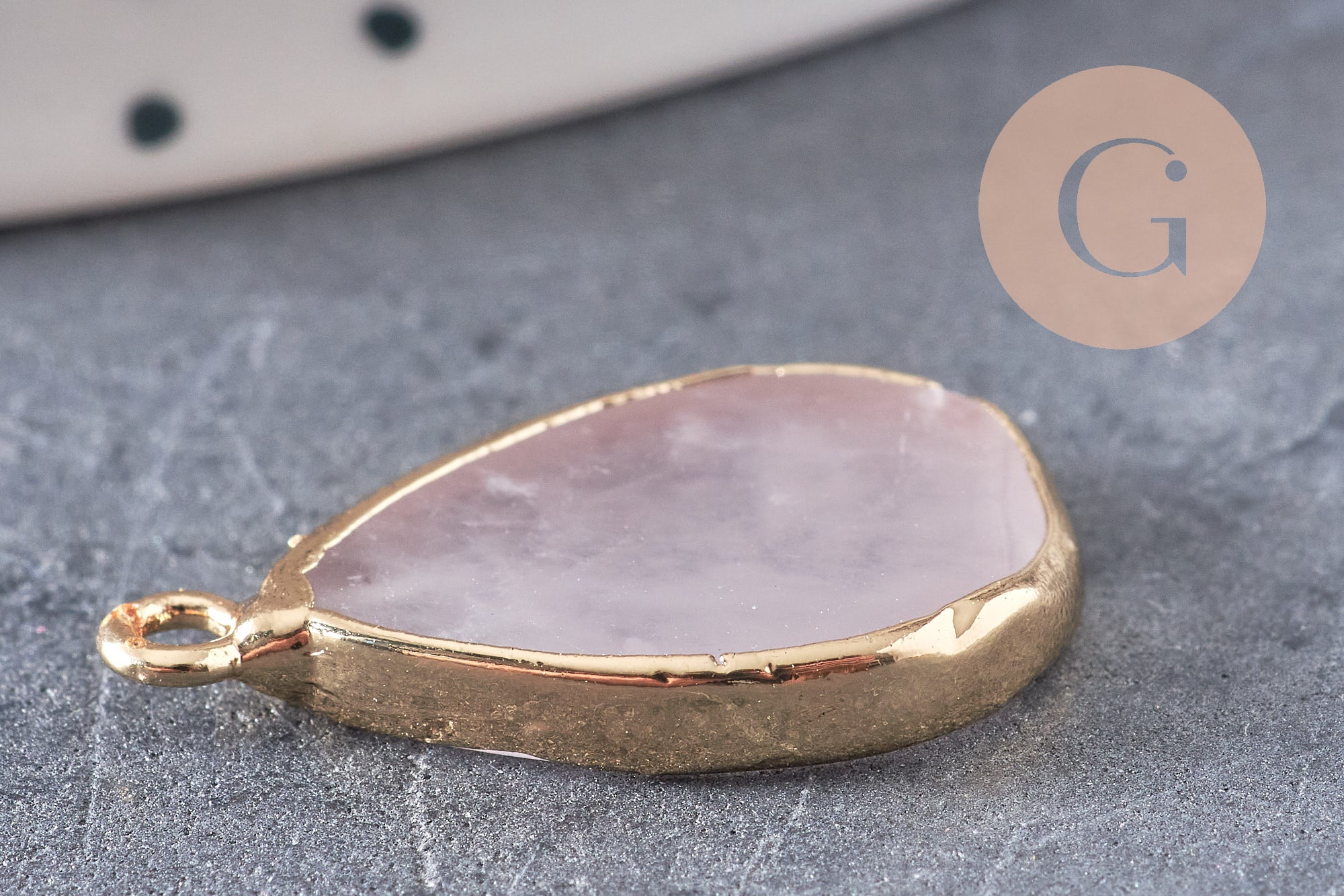 Pendentif goutte quartz rose naturel 22mm (G3107)