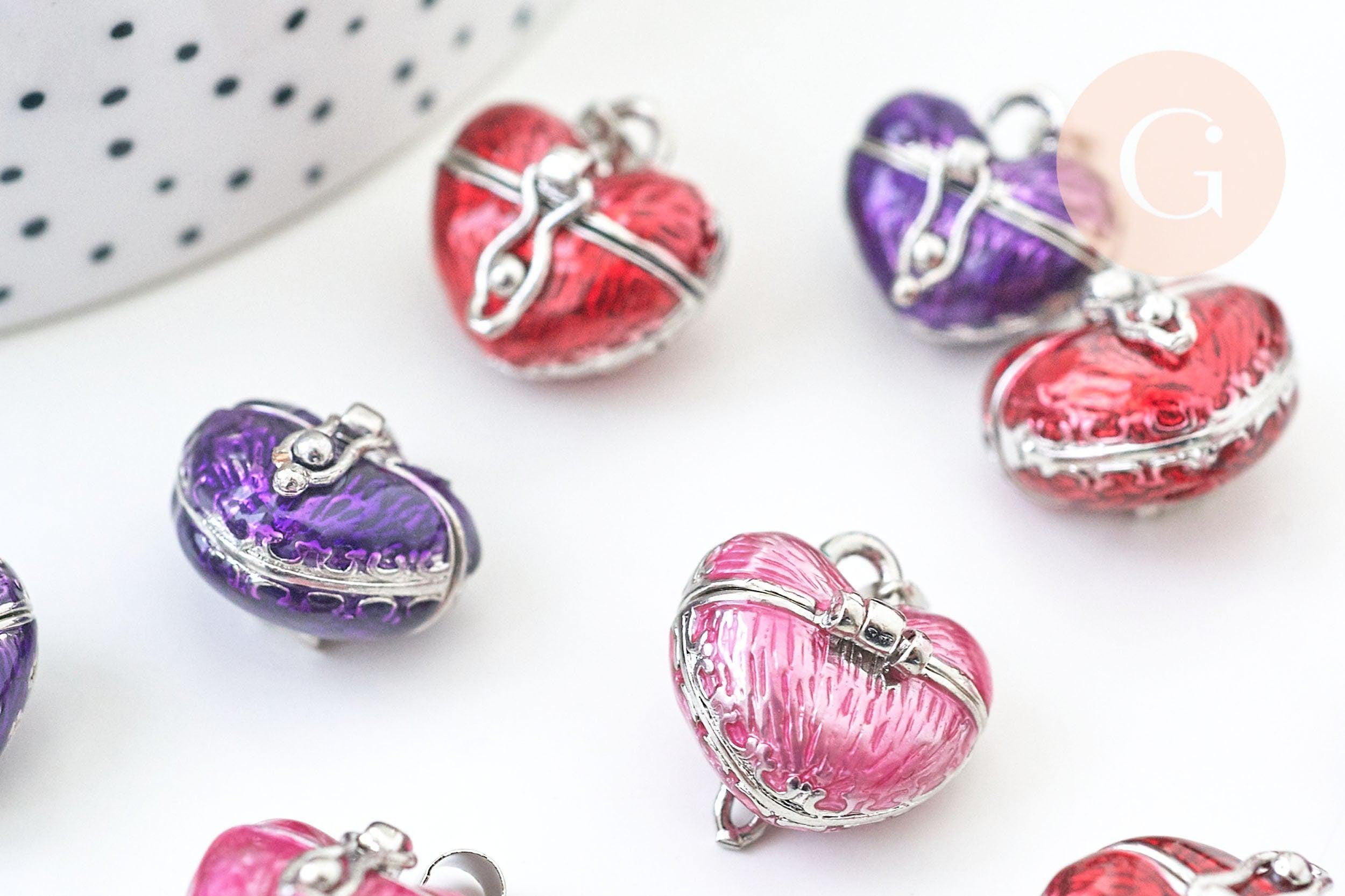 Pendentif locket coeur argenté émaillé, bijoux de grossesse, création bijoux argenté, 17.5mm, x1 G5513