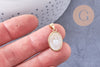 Pendentif médaille ovale coeur sacré ex-voto nacre naturelle laiton doré 20mm, x1 (G10624)
