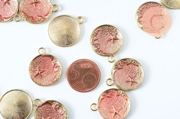 Pendentif médaille rond lune étoiles émail rose zamac doré 25mm, pendentif laiton émaillé,sans nickel, x1 (G6373)