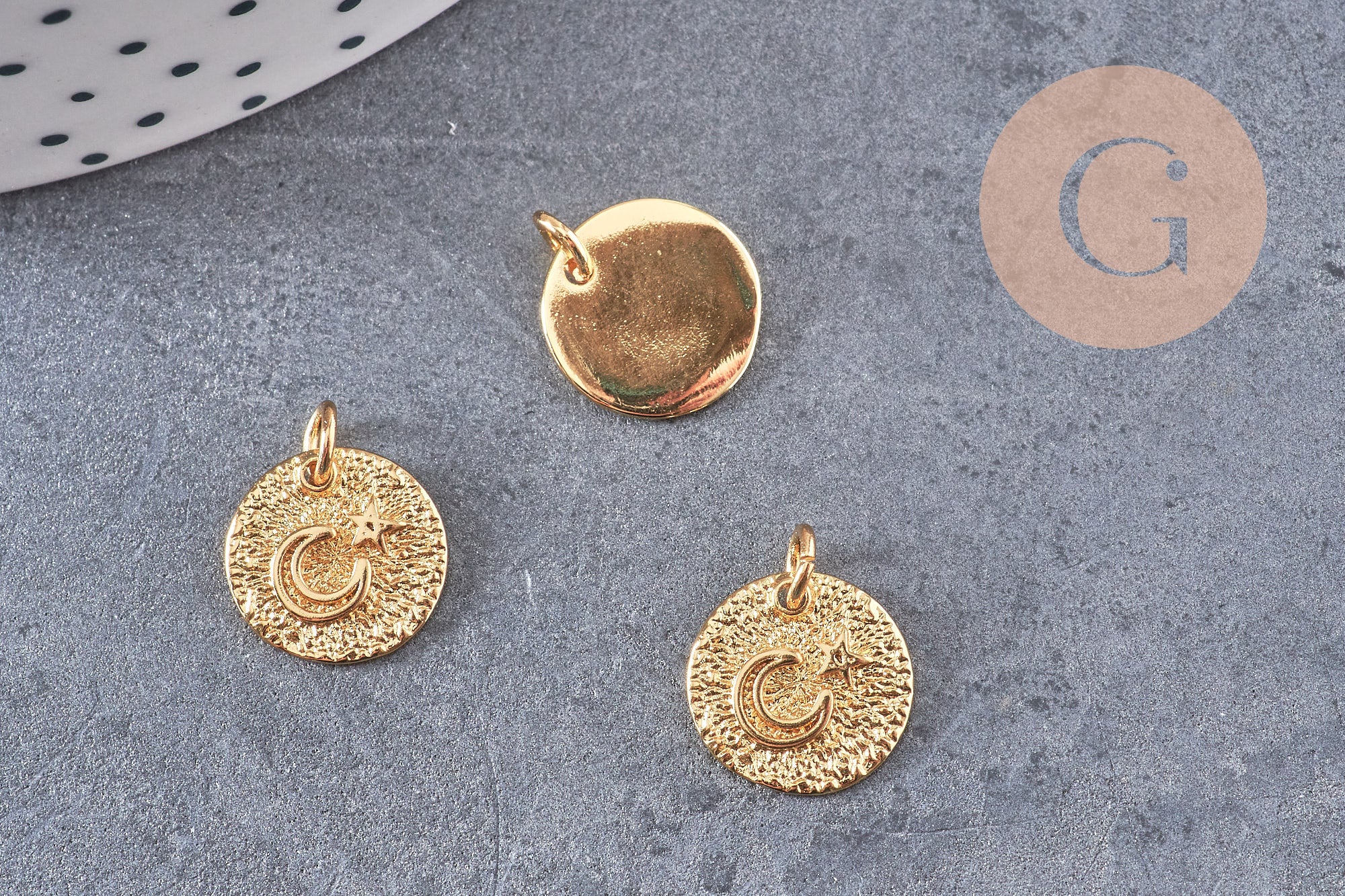 Pendentif médaille ronde lune étoile laiton doré texturé, un pendentif doré sans nickel création bijoux,12mm, x1 (G4932)