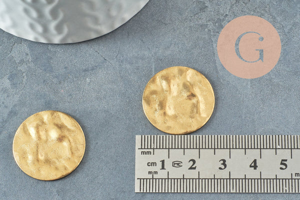 Pendentif médaille ronde martelée laiton brut 24mmnon percé, médaille dorée sans nickel x5, (G2560)