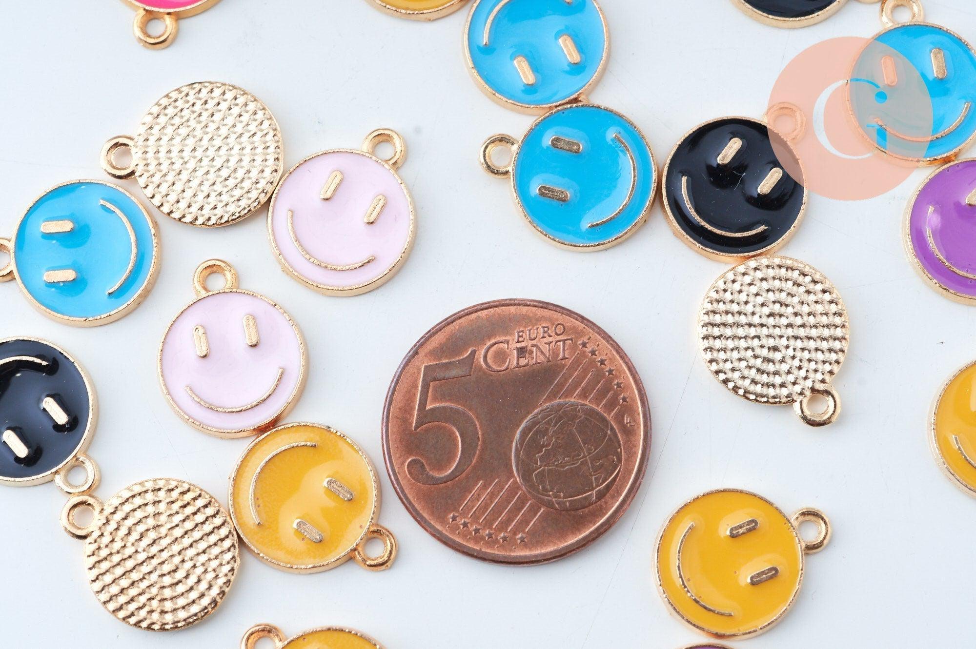 Pendentif smiley zamac doré émail multicolore 12mm, x5 (G6105)