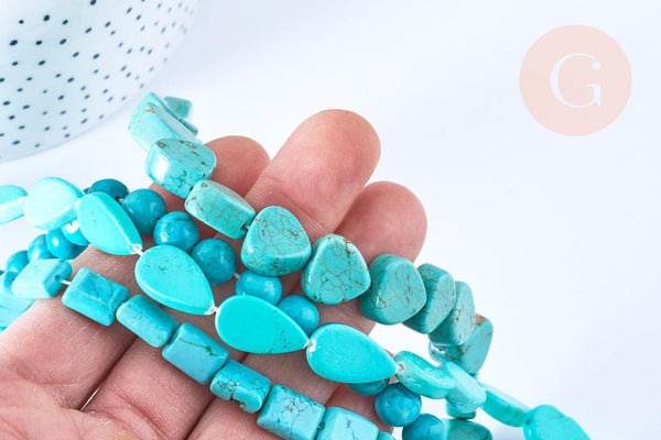 Perle Howlite teintée turquoise foncé naturelle formes mixtes 5-30mm,le fil de 40cm, x1 (G7513)