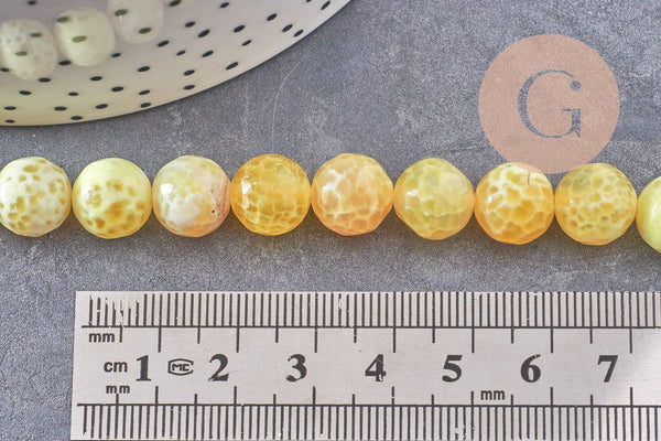 Perle agate feu rayée naturelle jaune facettée 10mm, x1 fil de 39cm (G2649)