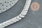 Perle chevron blanc hématite synthétique 7mm, fil de 40cm, x1 (G9089)