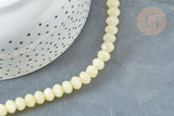 Perle jade jaune clair, pierre, 8x6mm, fil de 40cm, x1 (G7334)