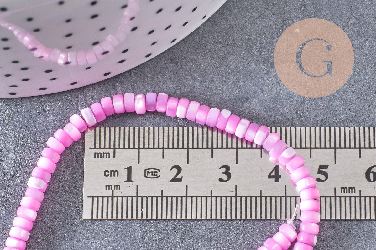 perle nacre naturelle heishi violet ,tube coquillage coloré, perle coquillage, 2x4mm, x1 le fil, (G4981)