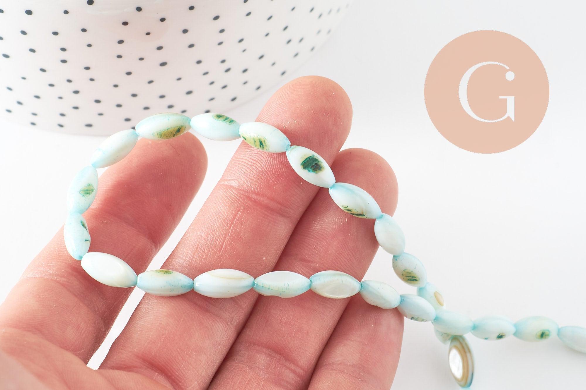Perle ovale nacre naturel teintée turquoise 9.5mm,perles coquillage grain de riz, fil de 38cm, x1 (G9692)