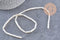 Perle tube nacre blanche naturelle 13x4mm, x1 fil de 39cm (G5608)