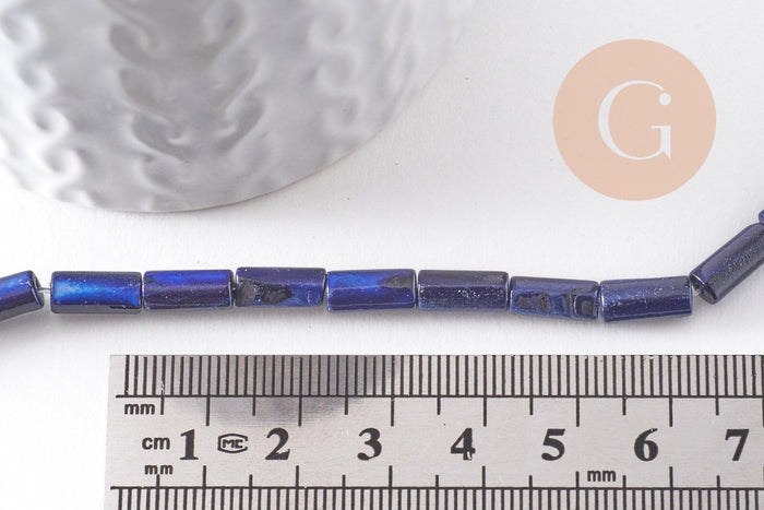Perle tube nacre naturelle teintée bleu 10x4.5mm, x1 fil de 36cm (G9973)