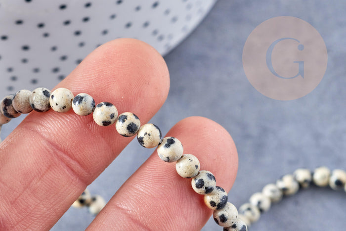 Perles Rondes jaspe dalmatien 4mm, x1 fil de 38cm (G8698)