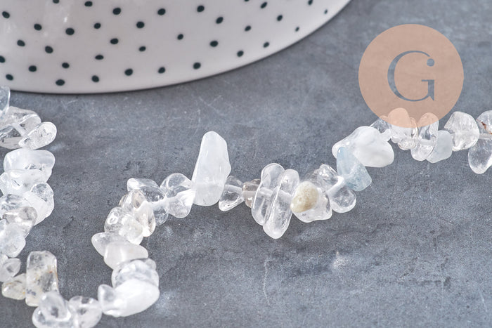 Perles chips cristal de roche naturel 5-8mm, x1 fil 80cm (G10911)