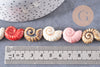 Perles coquillage escargot porcelaine multicolore 20.5mm, x1 fil de 35cm (G10325)