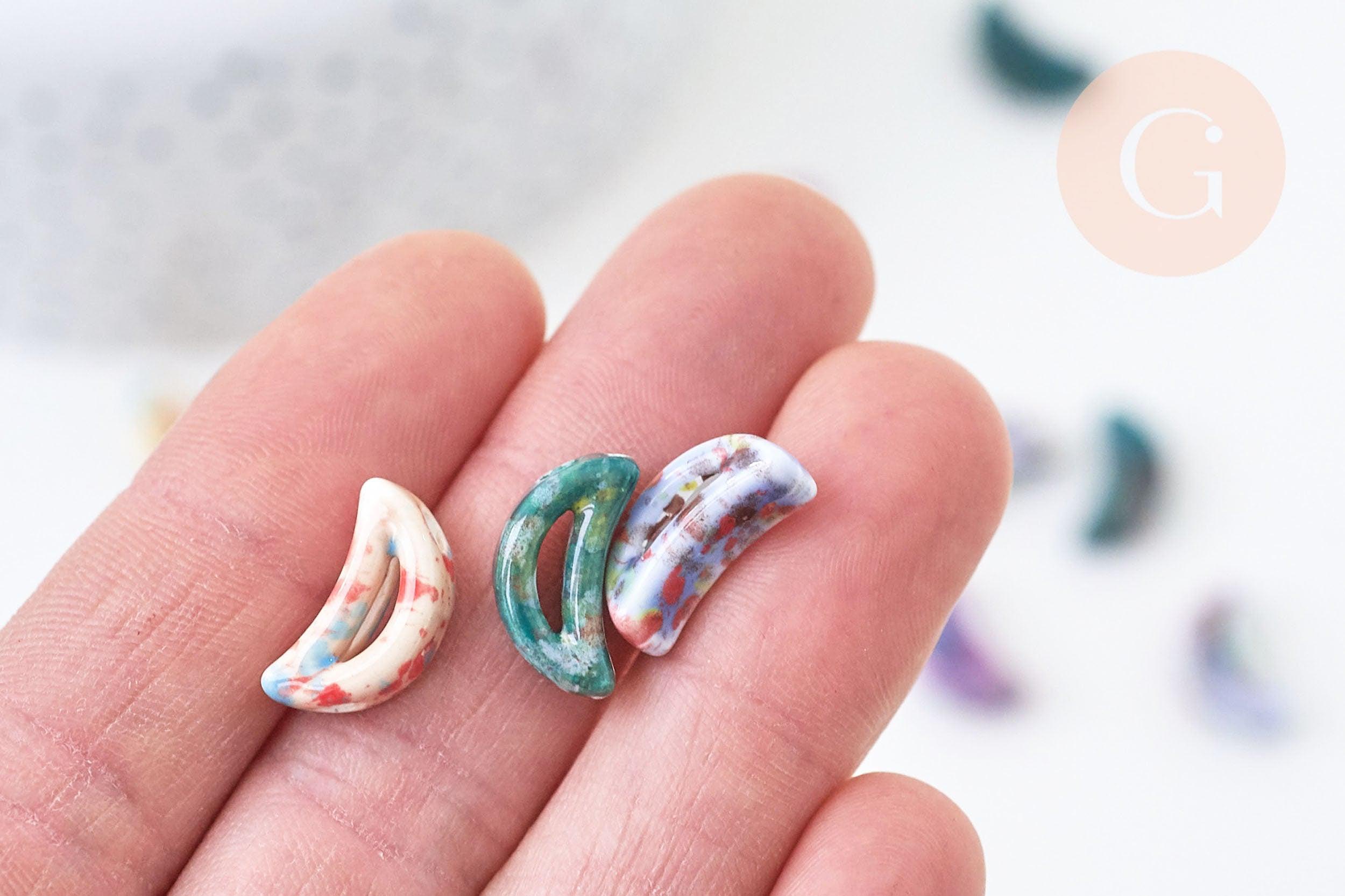 Perles en porcelaine lune 16mm émail multicolore, création bijoux porcelaine céramique, x5 (G5649)