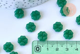 Perles fleur verre vert 6x3mm, x10 (G5610)
