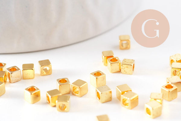 Perles intercalaires carré laiton brut 3mm, x50 (G0034)