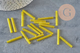 Perle rocaille tubo rocaille giallo traslucido, 28mm, x10gr (G4391)