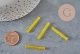 Perle rocaille tubo rocaille giallo traslucido, 28mm, x10gr (G4391)