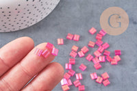 Perles rocaille carré verre rectangle Rose Fuchsia or nacré façon Tila 4.5mm 2 trous, x50 (G4451)