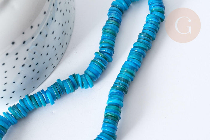 Perles rondelles heishi coquillage naturel teinté bleu 8~8,5mm, fil de 39cm x1 (G7873)