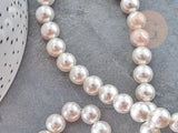 Perles rondes coquillage naturel blanche nacrées 8mm, x1 fil de 40cm (G9034)