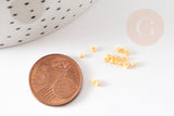 Perles tube jaune opaque façon Delica miyuki 1.5-2mm, x1 sachet de 8gr (G9161)