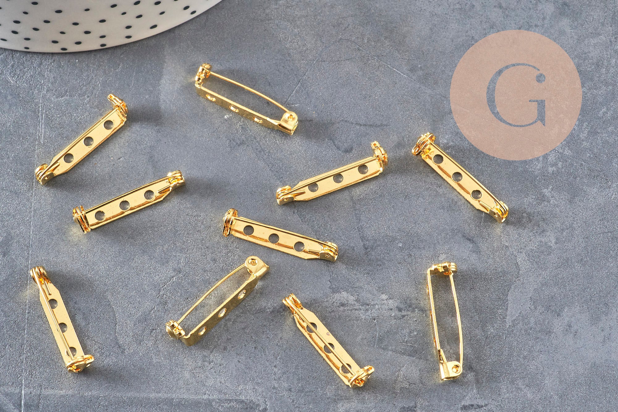 Support de broche en fer doré 27mm, x10 (G5845)