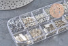 Boite Kit mix de 12 types de fournitures et perles zamac laiton Argent Platine, x1 (G8844)