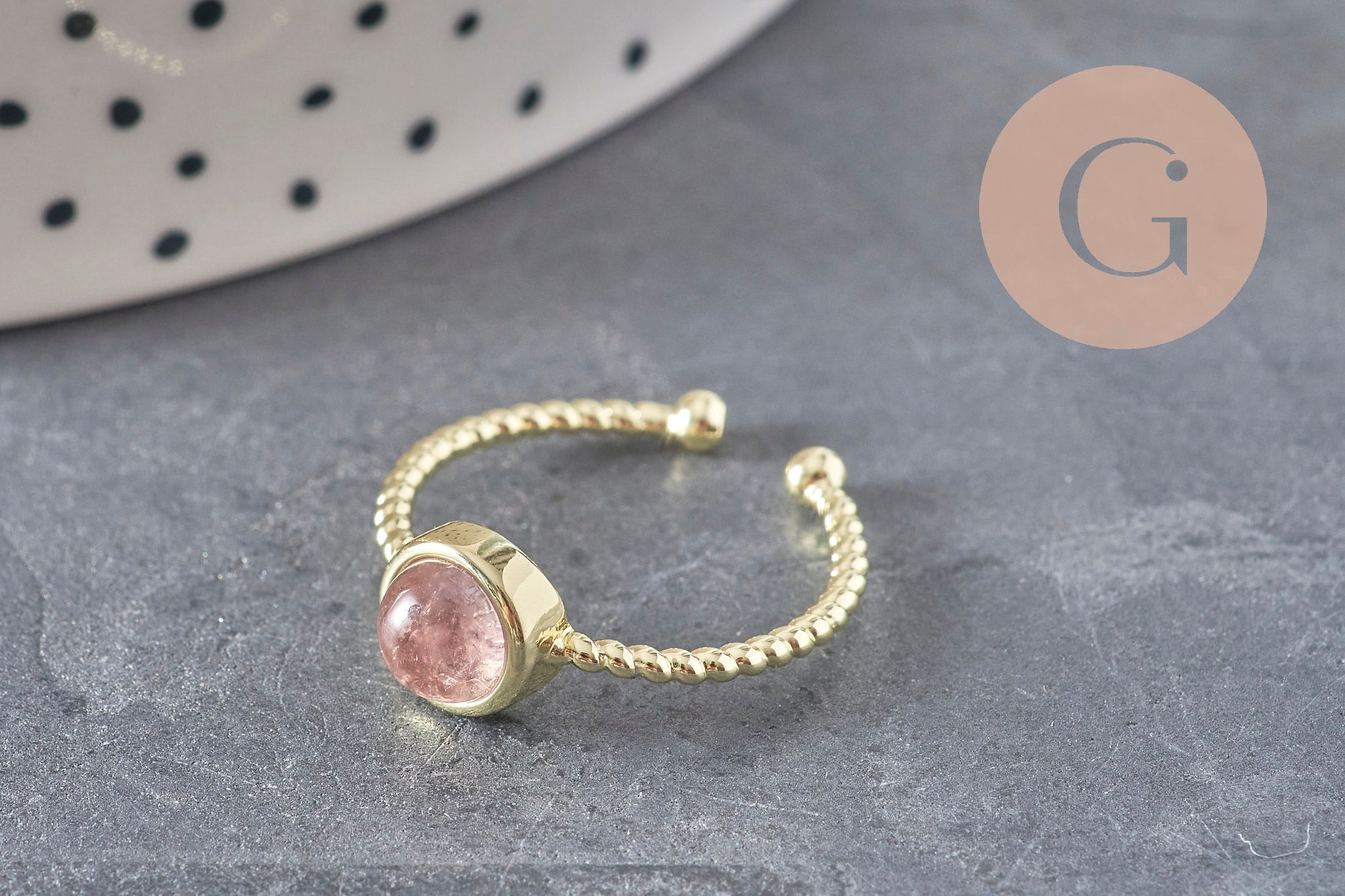 Anillo ajustable trenzado de latón dorado con cabujón de piedra natural de 20mm, x1 (G4238)