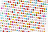 Strass rond plastique adhésifs colorés 3x2mm, x 1 feuille de 780 (G3392)