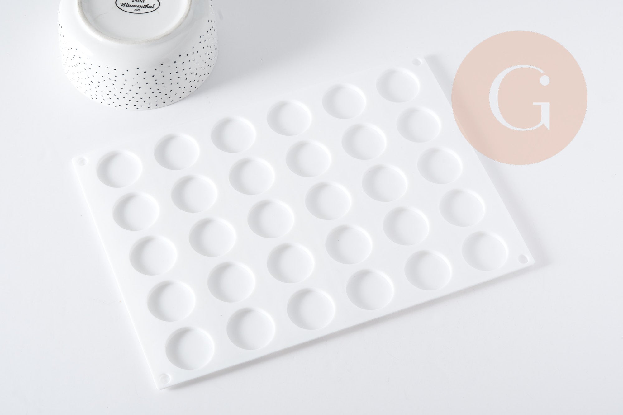Tapis en silicone pour sceau de cire avec 30 cavités, x1 (G8915)