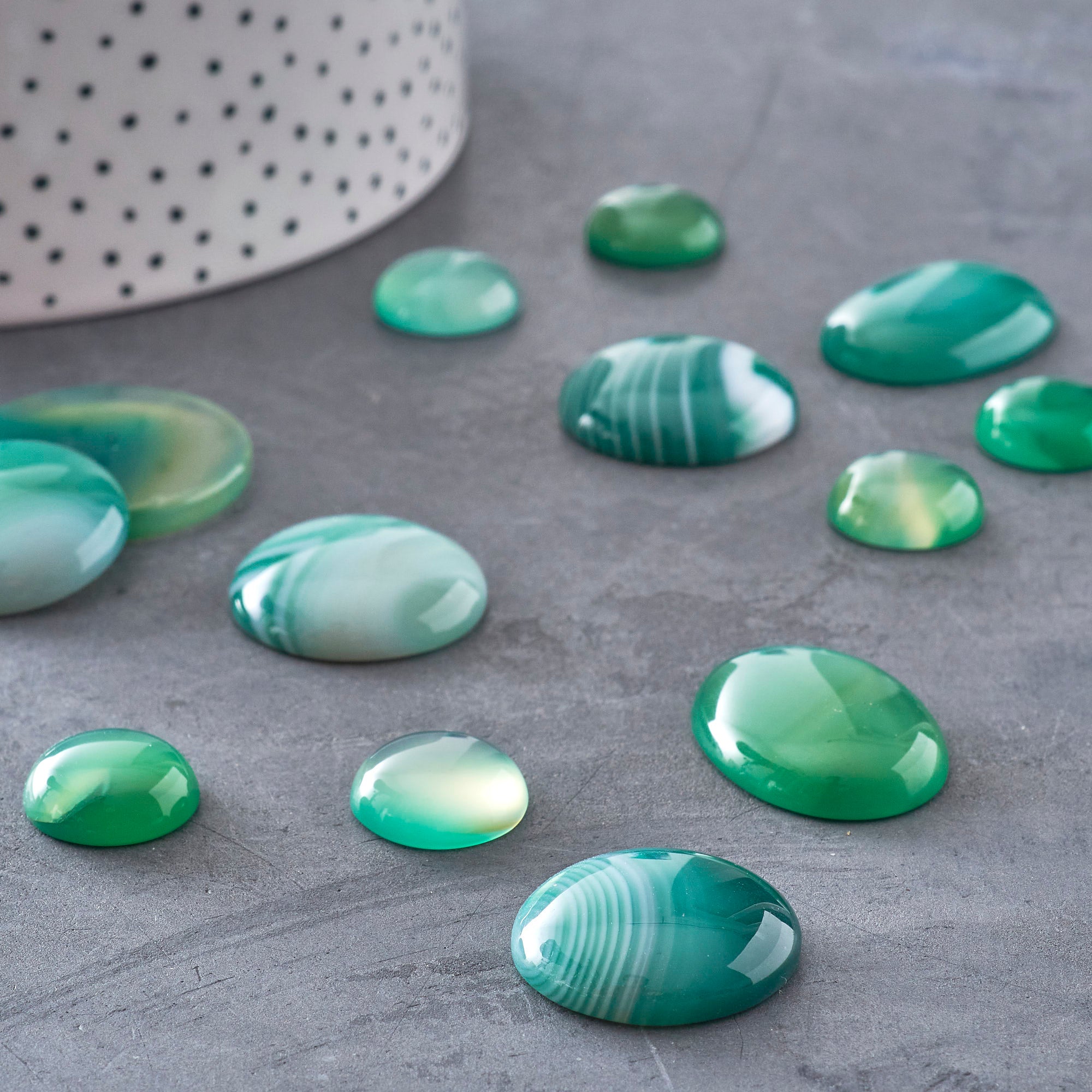 Cabochons
