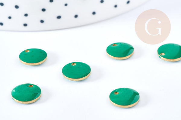 pendentif breloque plate ronde en laiton brut émail vert 10mm, x 5 (G8553)